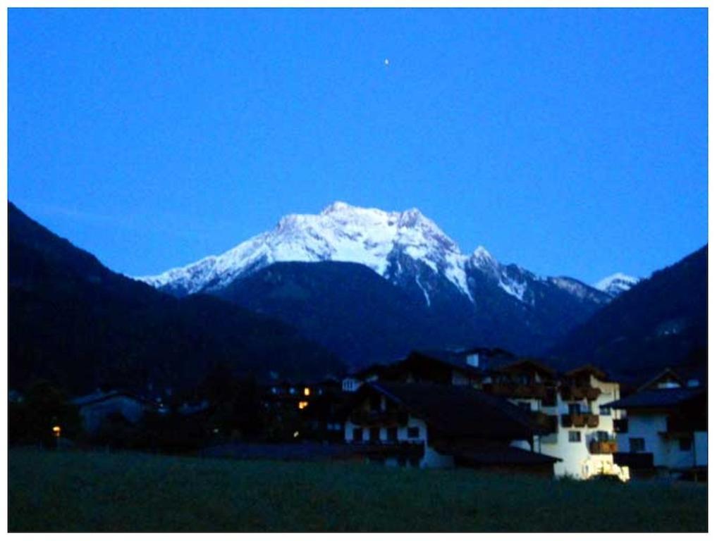 Ferienwohnung Bacher Mayrhofen Exteriör bild