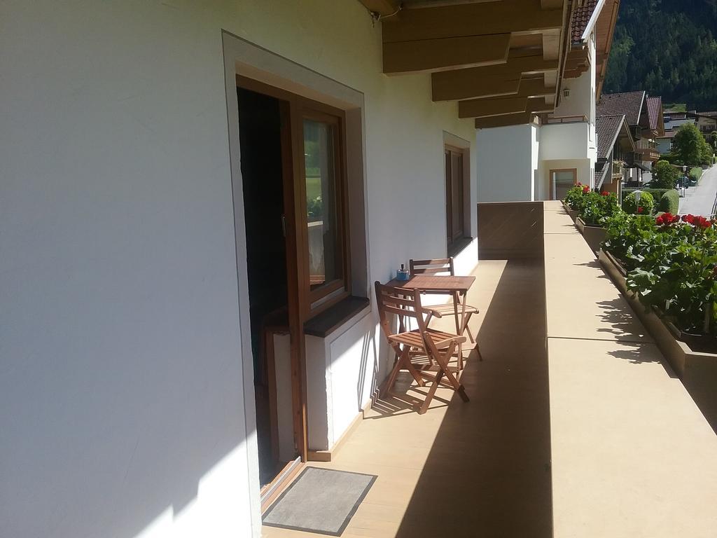 Ferienwohnung Bacher Mayrhofen Exteriör bild